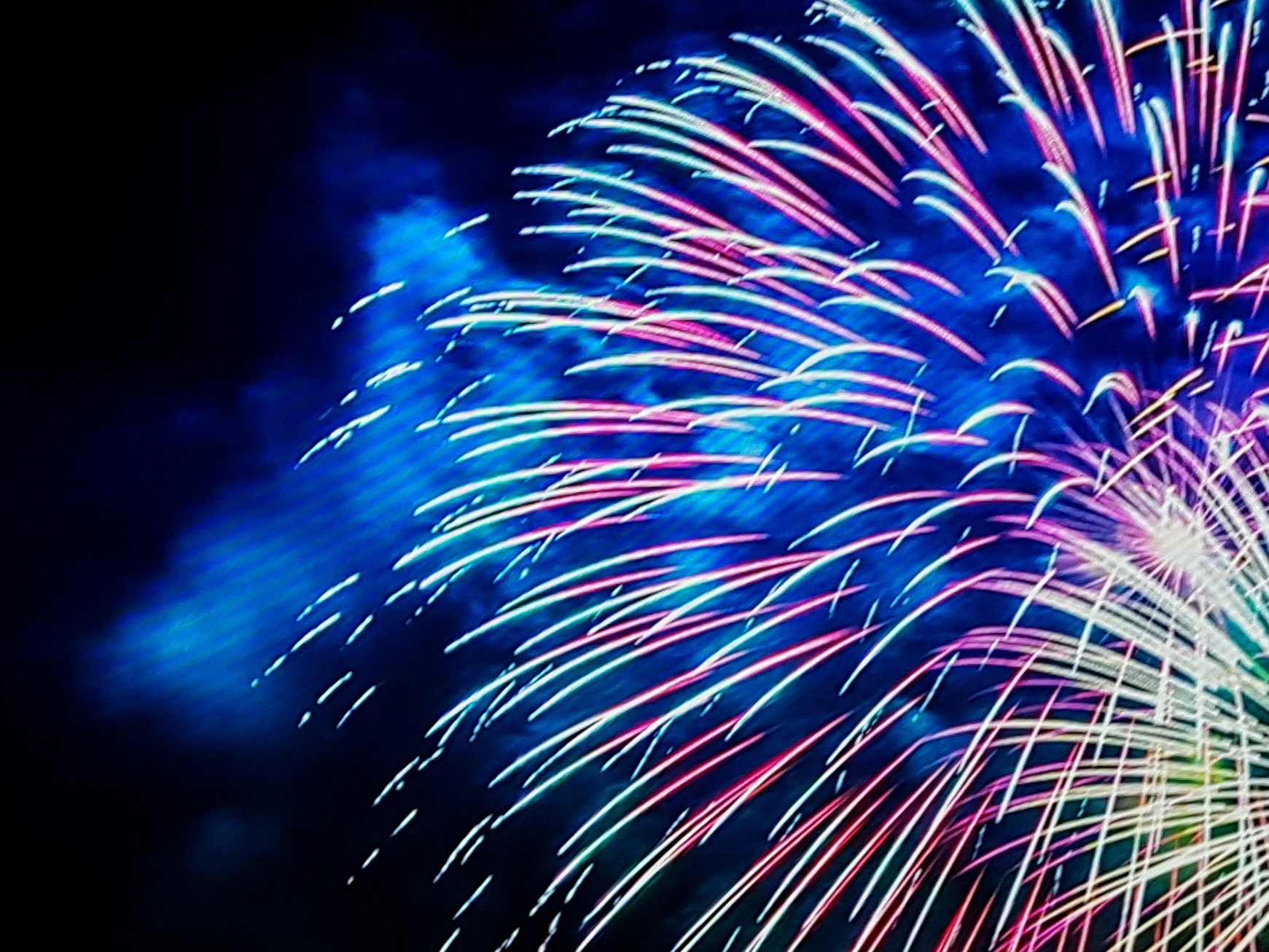 so sanh tivi OLED va QLED anh 5