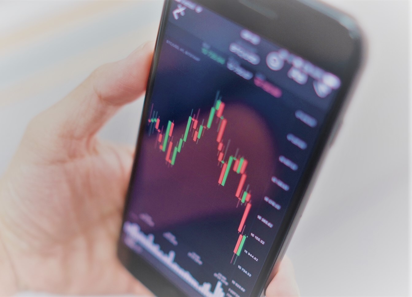 Sau Bitconnect, hang ngan nguoi VN khon kho voi tien so da cap iFan hinh anh