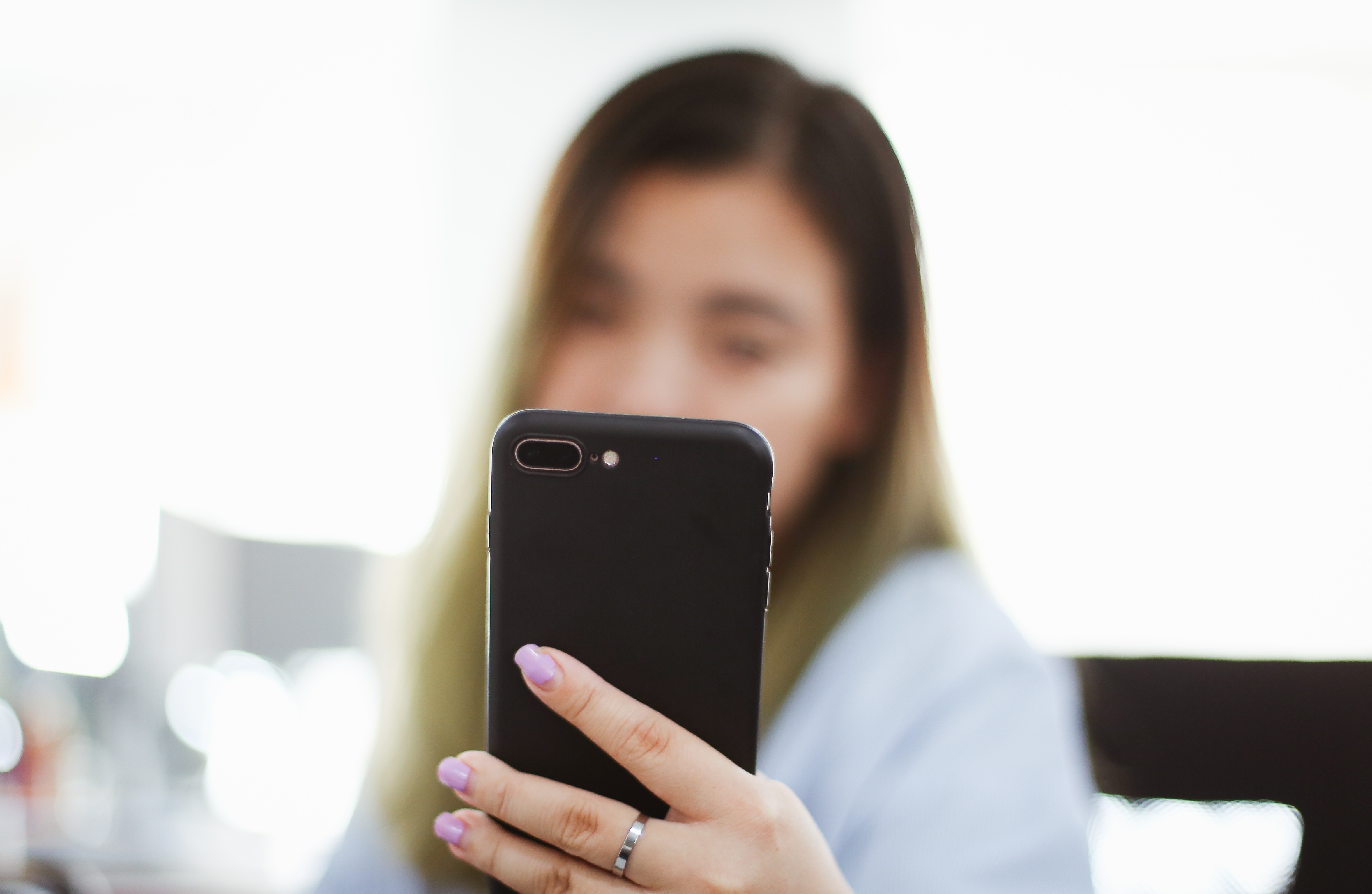 Dang sau nhung "bong hong" livestream tai VN anh 2