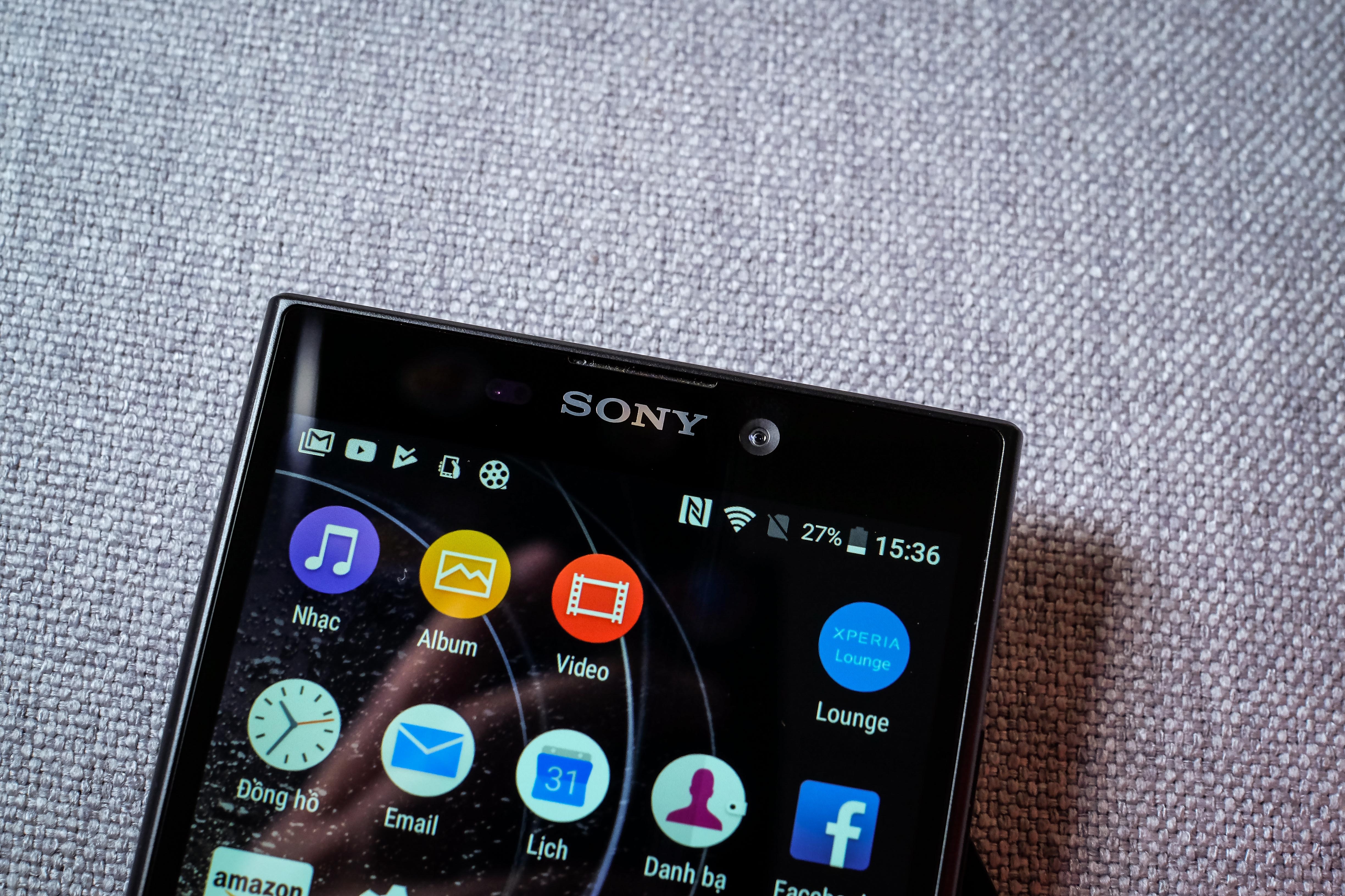 Xperia L2: Smartphone dau tien cua Sony co cam bie anh 8