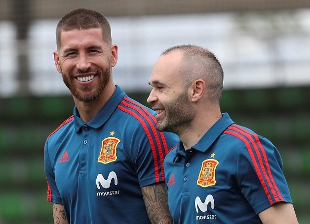 Sergio Ramos: 'Chac mo hoi cua toi cung khien Firmino cam lanh' hinh anh