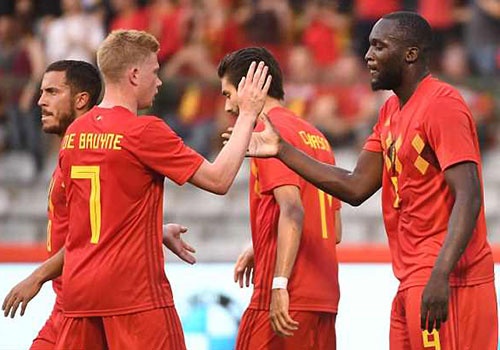 Lukaku, Hazard va Fellaini giup DT Bi thang Ai Cap 3-0 truoc World Cup hinh anh