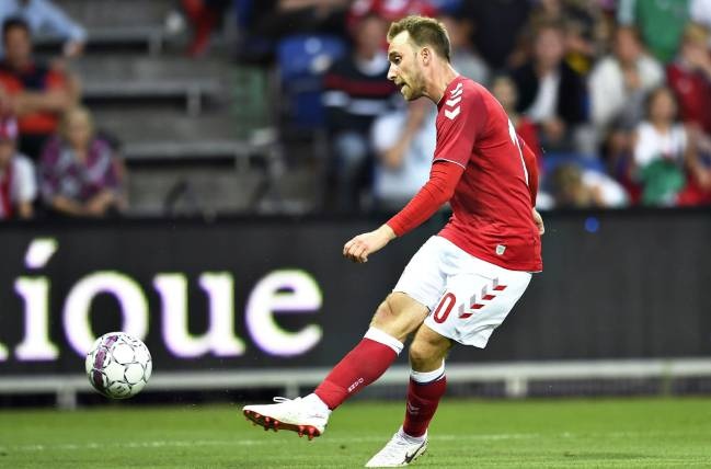 đội tuyển Đan Mạch, áo phông in chiến thuật, Christian Eriksen, World Cup ảnh 2 doi tuyen Dan Mach, ao phong in chien thuat, Christian Eriksen, World Cup anh 2