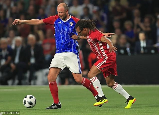 Zidane và Henry tái xuất ảnh 7 Zidane va Henry tai xuat anh 7