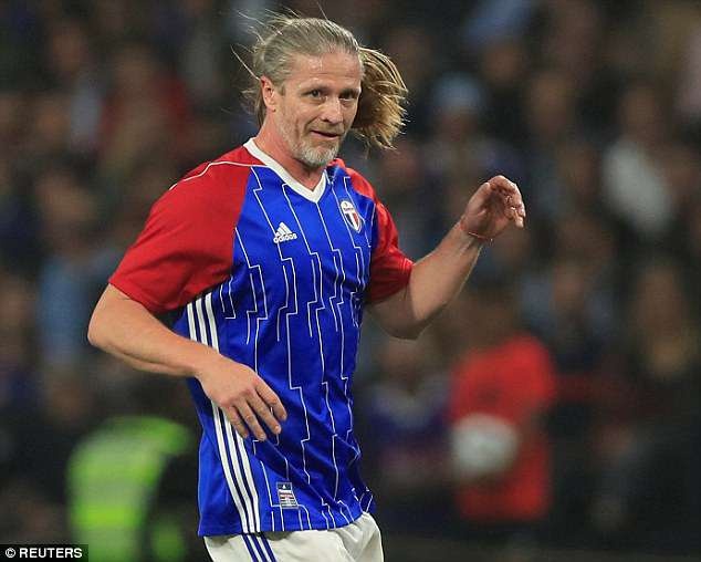 Zidane và Henry tái xuất ảnh 8 Zidane va Henry tai xuat anh 8