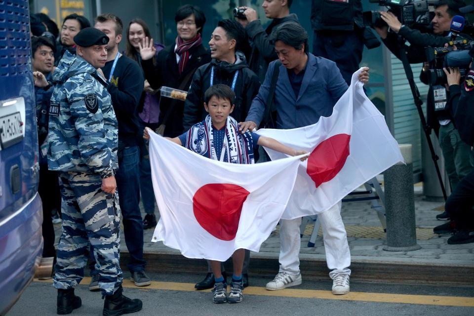 khong khi ron rang truoc them World Cup,  Nga,  Argentina,  Ai Cap,  co dong vien anh 9