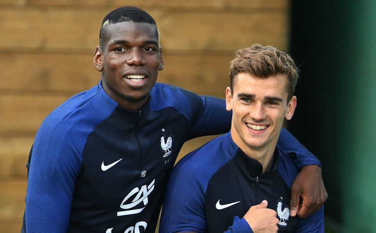 Dong doi tuyen Phap khich Pogba truoc tran mo man hinh anh