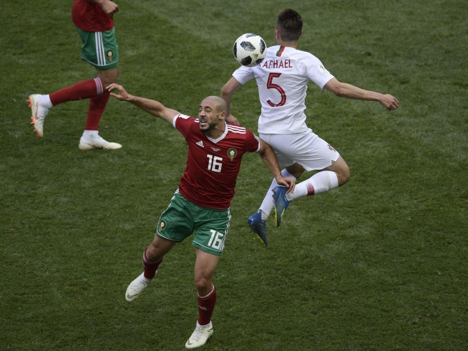 cau thu Morocco vut mu bao hiem,  Nordin Amrabat anh 4