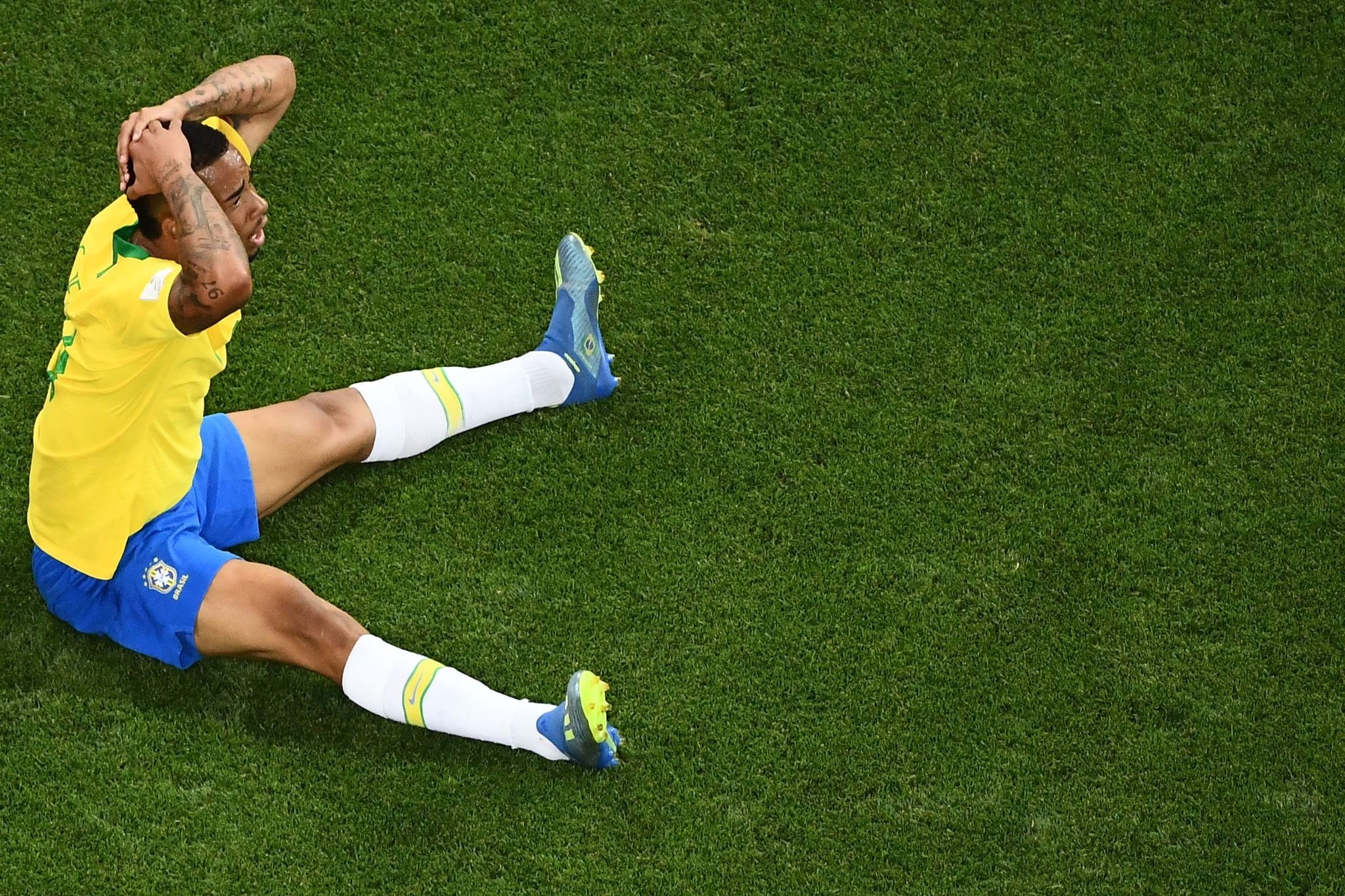 Neymar,  Doi tuyen Brazil,  World Cup,  hau truong anh 12