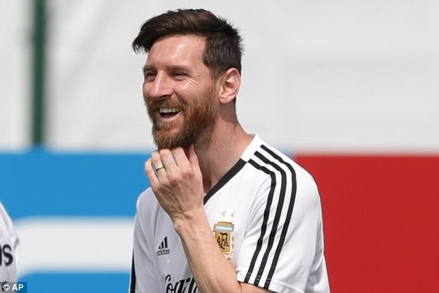 Messi: 'Toi se khong gia tu DTQG chung nao chua vo dich World Cup' hinh anh