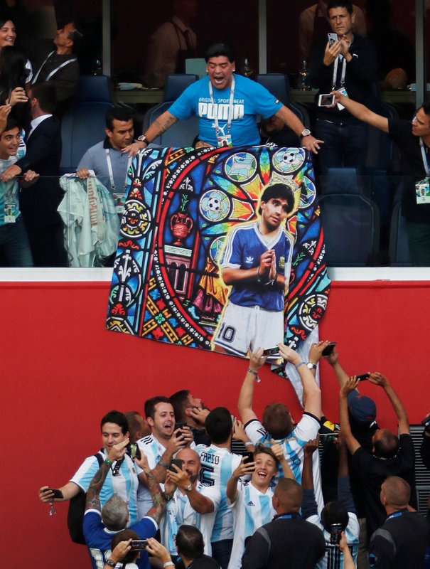 Maradona,  Doi tuyen Argentina,  World Cup,  vong loai anh 3