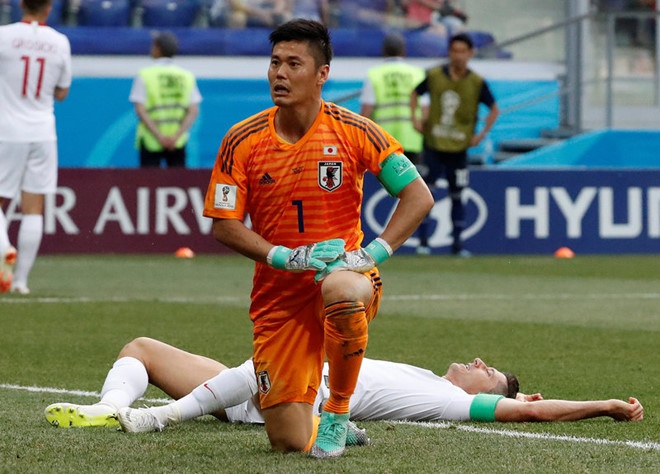 Nhat Ban vao vong 1/8: Bong da nhu nhuoc va tinh toan hinh anh