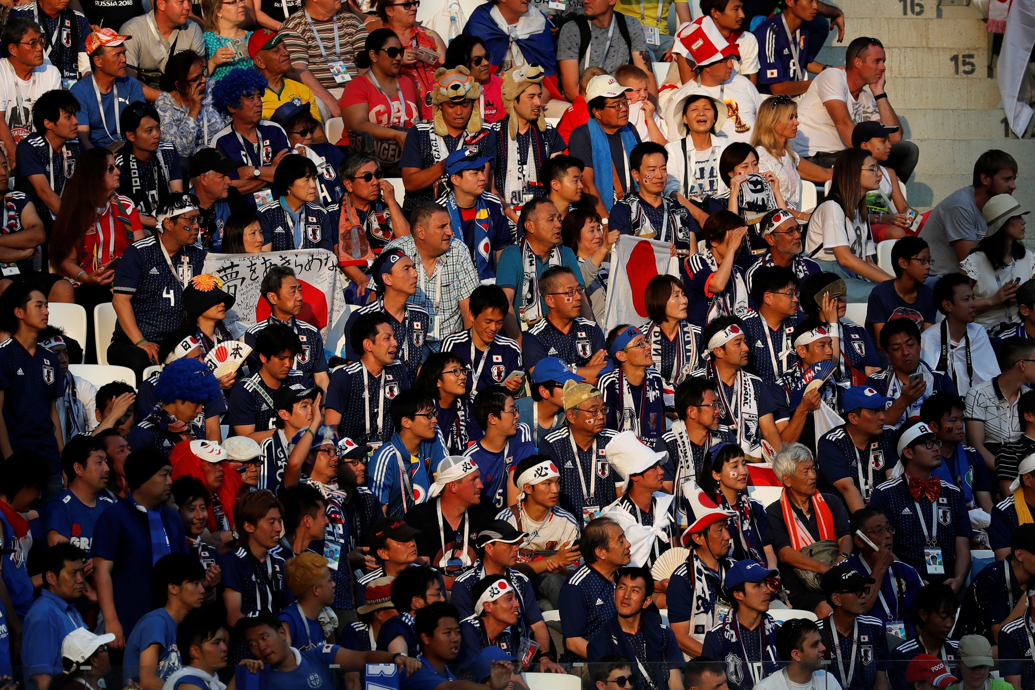 Doi tuyen Nhat Ban,  co dong vien,  vong loai,  Doi tuyen Senegal,  World Cup anh 3