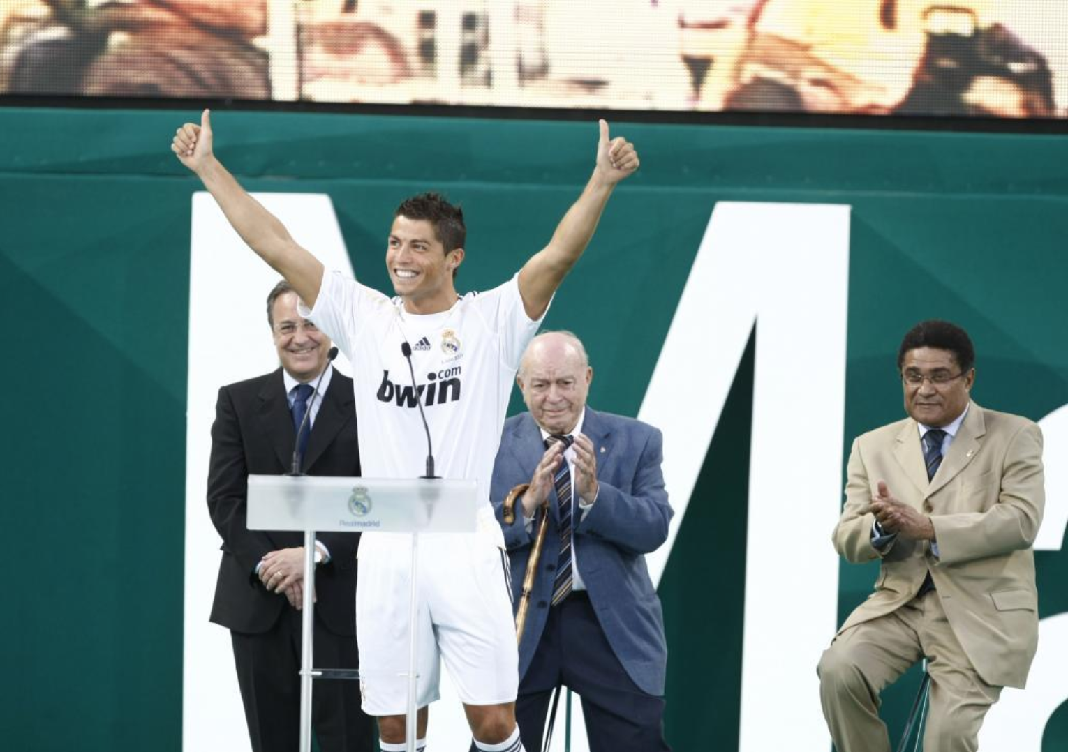 10 khoanh khac dang nho cua Ronaldo tai Real Madrid,  Real Madrid,  Ronaldo,  Juventus anh 1