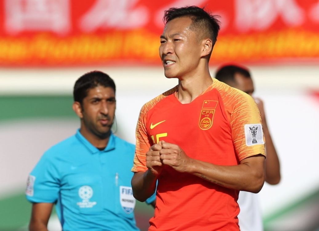 truc tiep Trung Quoc vs Kyrgyzstan anh 2