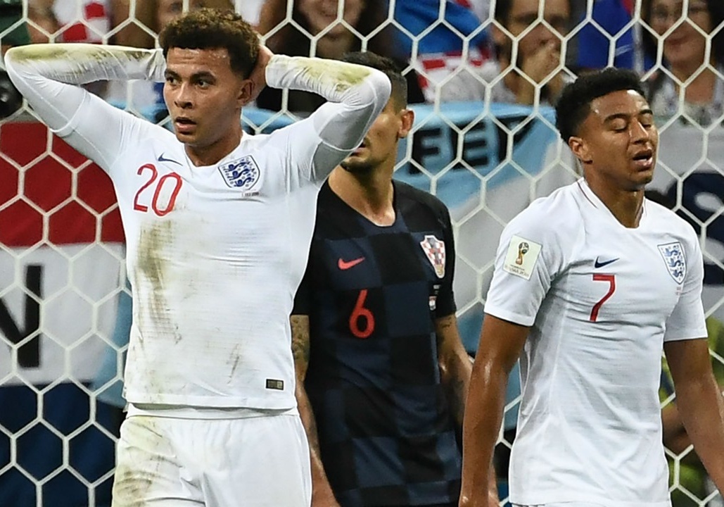 Huyen thoai Liverpool: Bo doi Dele Alli va Jesse Lingard la tham hoa hinh anh