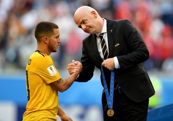 HLV Martinez vui suong voi HCD, Hazard up mo kha nang roi Chelsea hinh anh