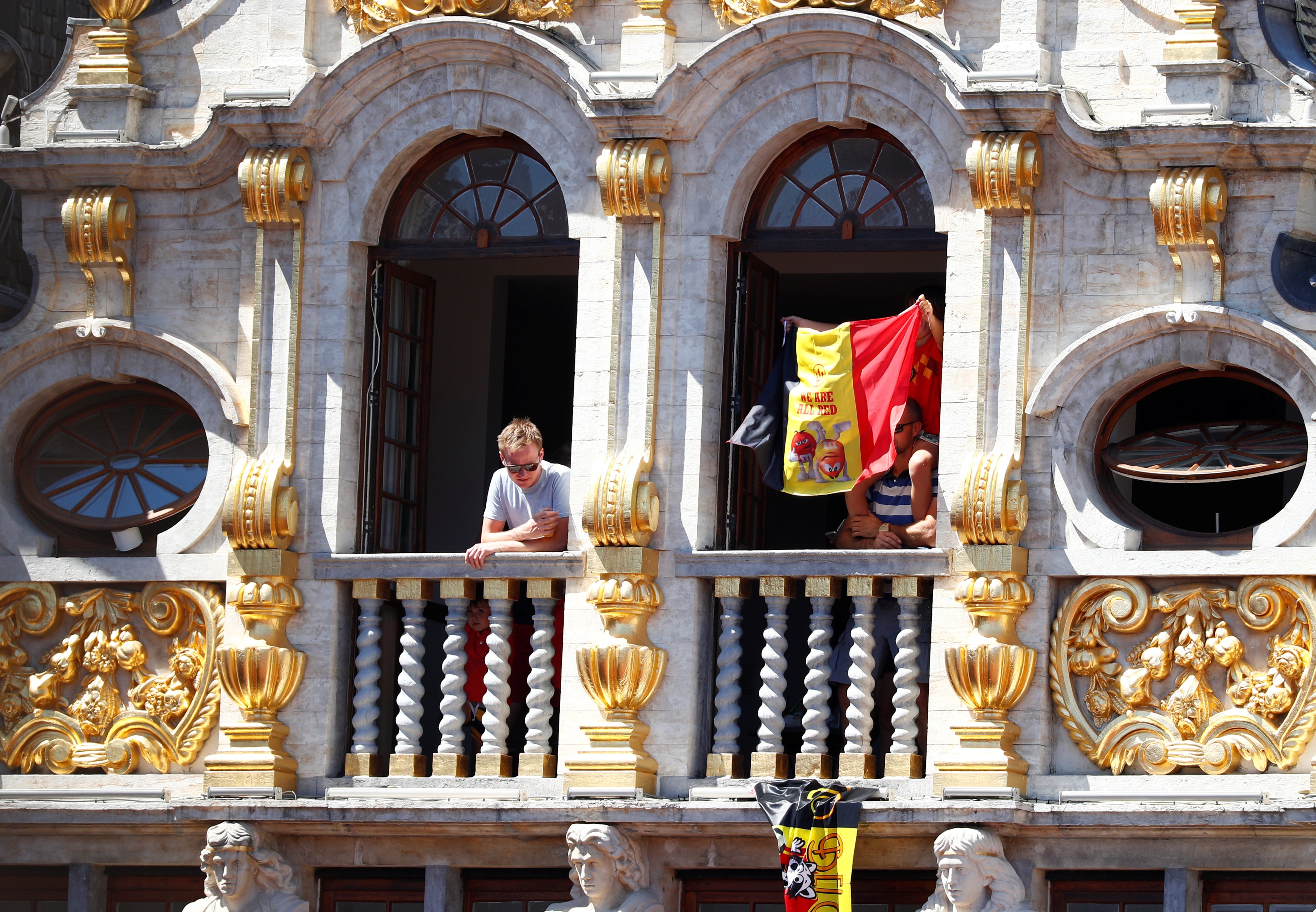 Doi tuyen Bi,  Doi tuyen Anh,  nguoi ham mo,  nguoi hung anh 5