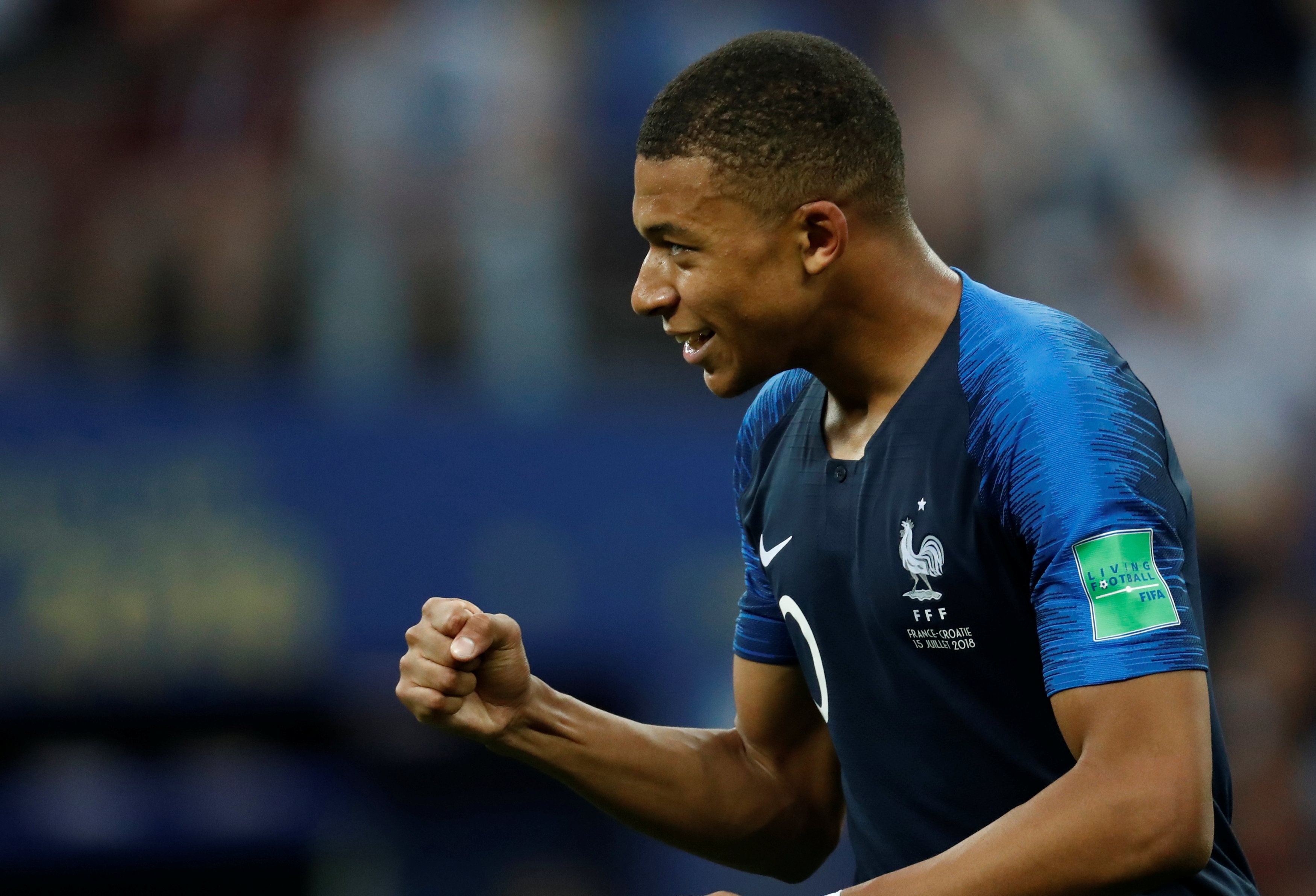 HLV Deschamps: 'Mbappe co the vo dich World Cup them lan nua' hinh anh