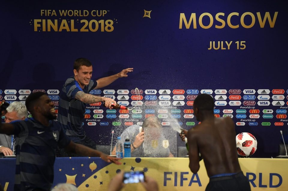 HLV Didier Deschamps vo dich World Cup 2018,  doi tuyen Phap anh 1