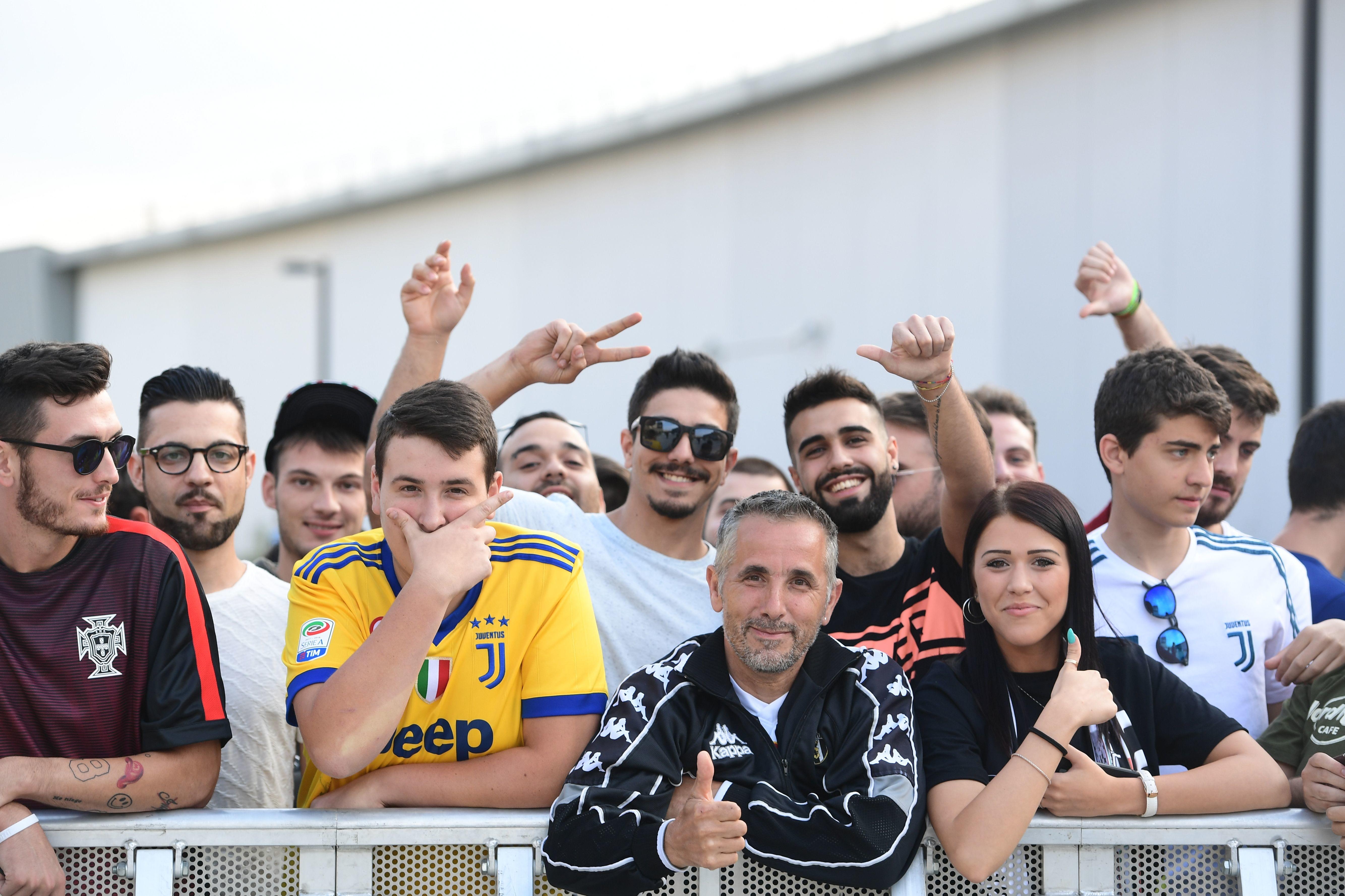 Cristiano Ronaldo,  Real Madrid,  Juventus,  chuyen nhuong anh 5