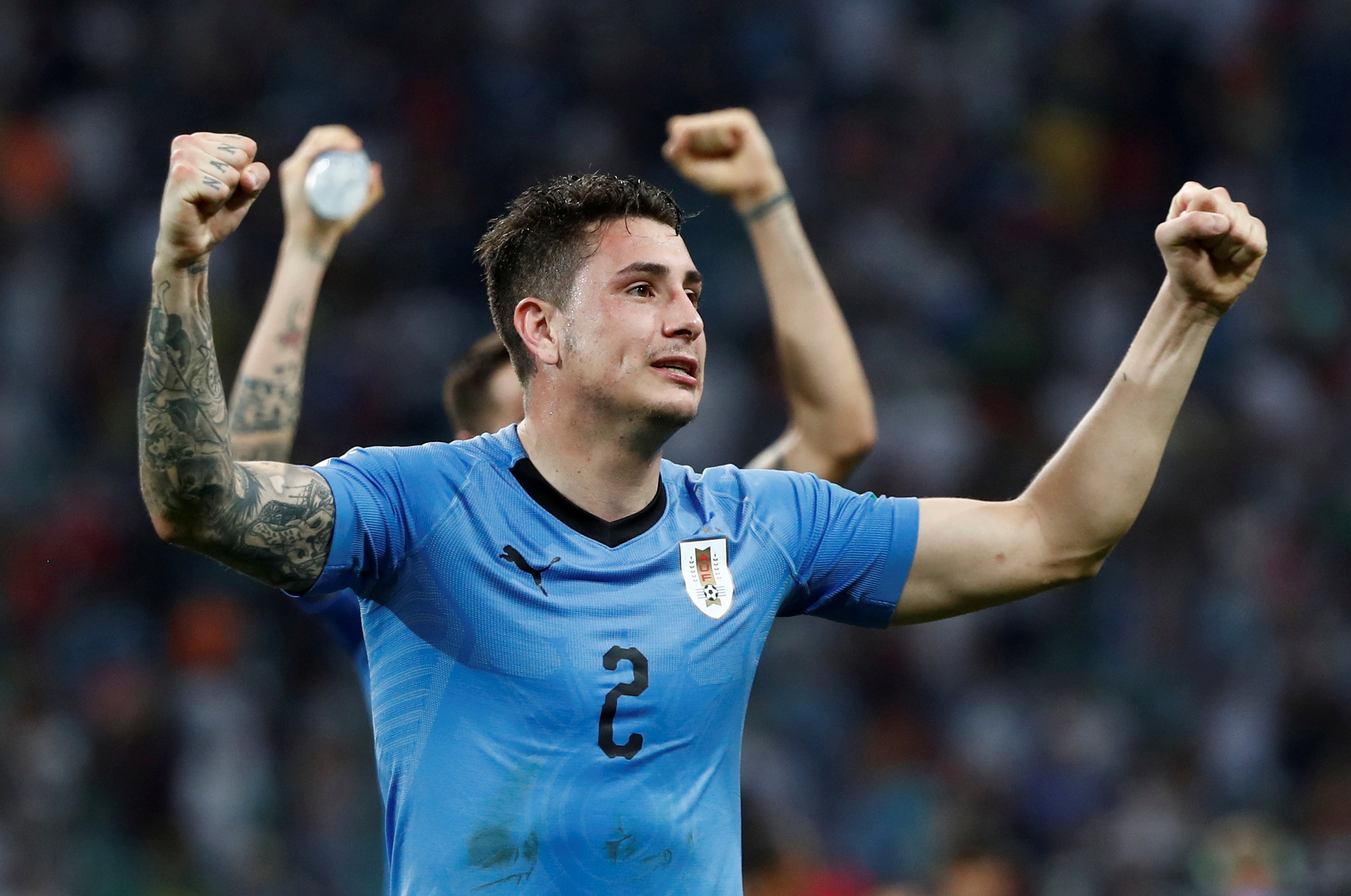 chuyen nhuong,  World Cup,  cau thu tre anh 2