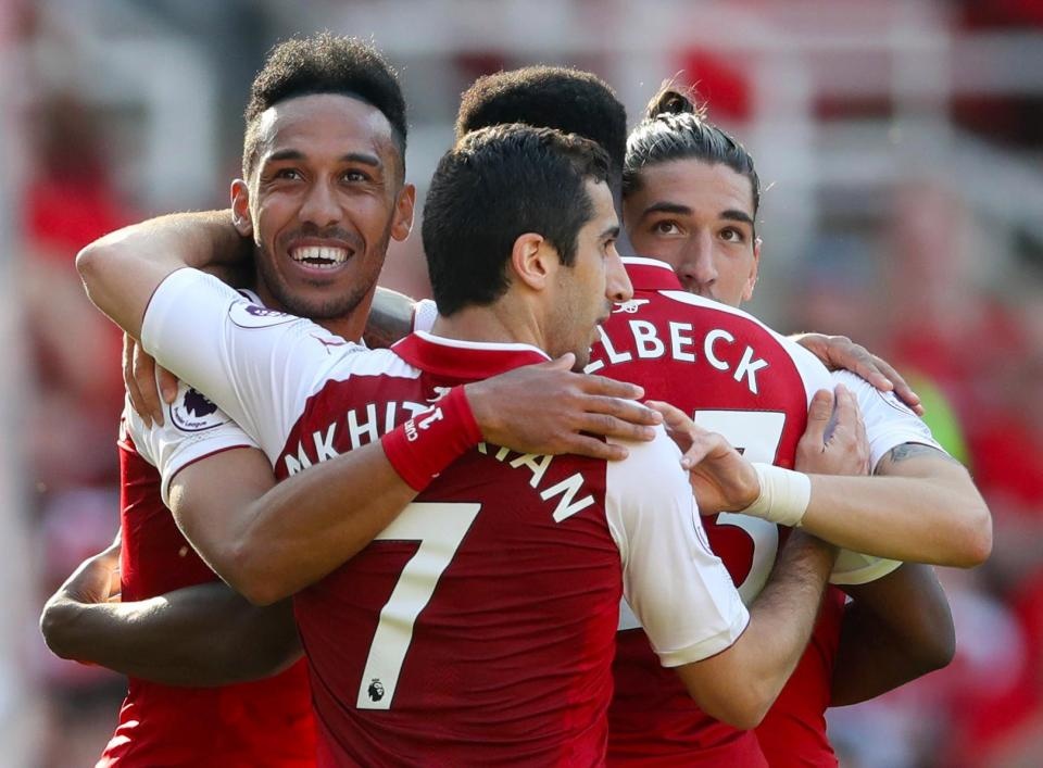 gia tri thuong hieu,  Forbes,  Manchester United,  Real Madrid,  Barcelona anh 8