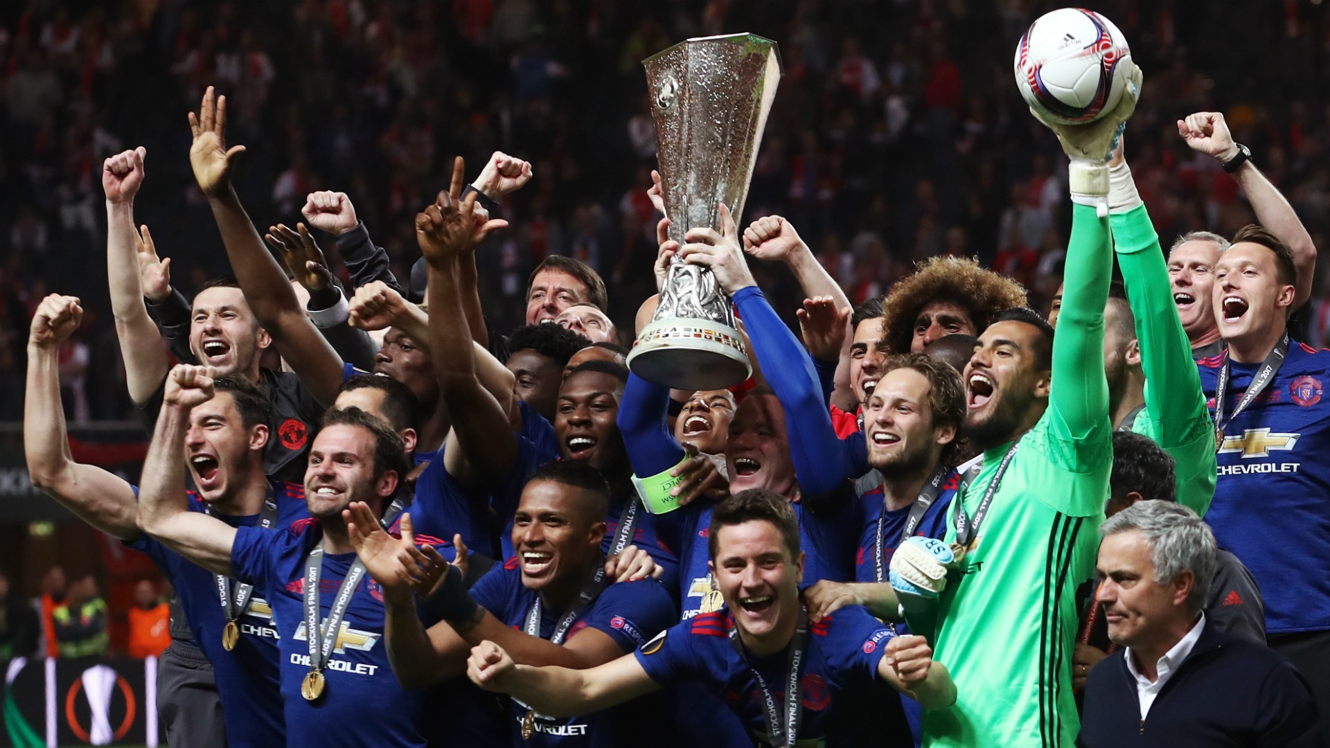 gia tri thuong hieu,  Forbes,  Manchester United,  Real Madrid,  Barcelona anh 2