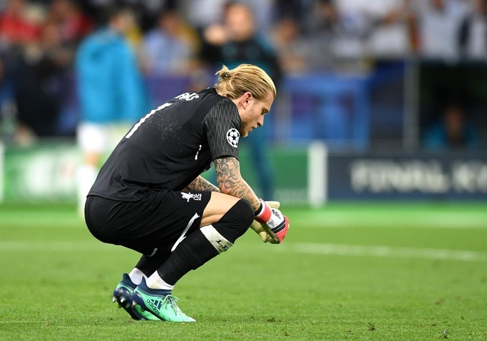 Casillas phan ung du doi truoc nhung loi chi trich nham vao Karius hinh anh