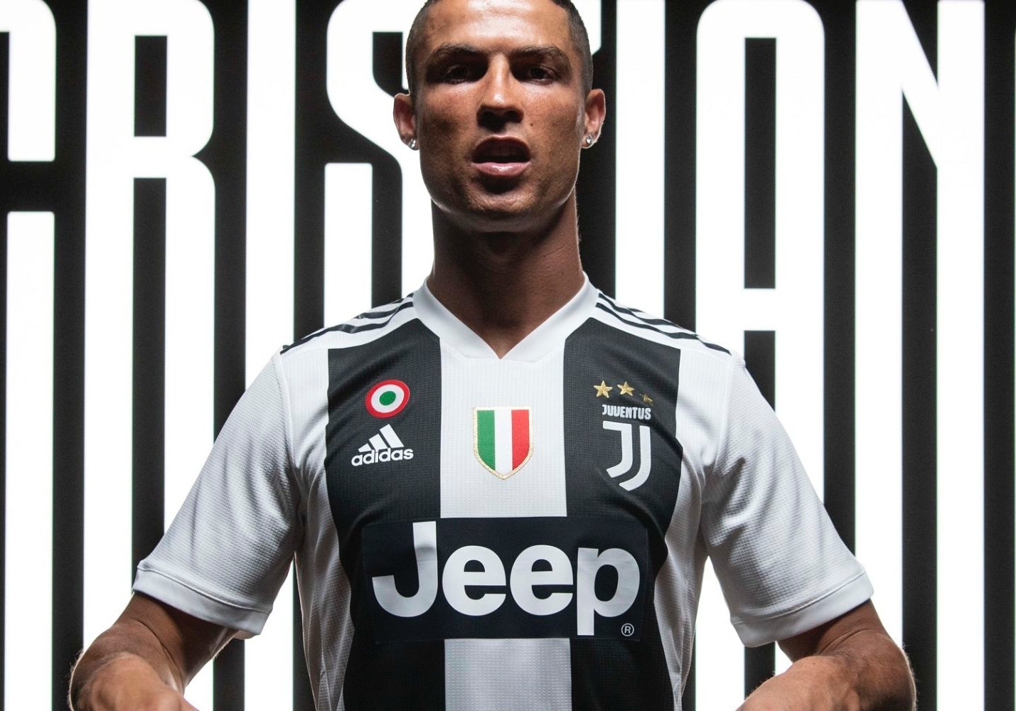 Ronaldo anh huong the nao den hau bao cua Juventus? hinh anh