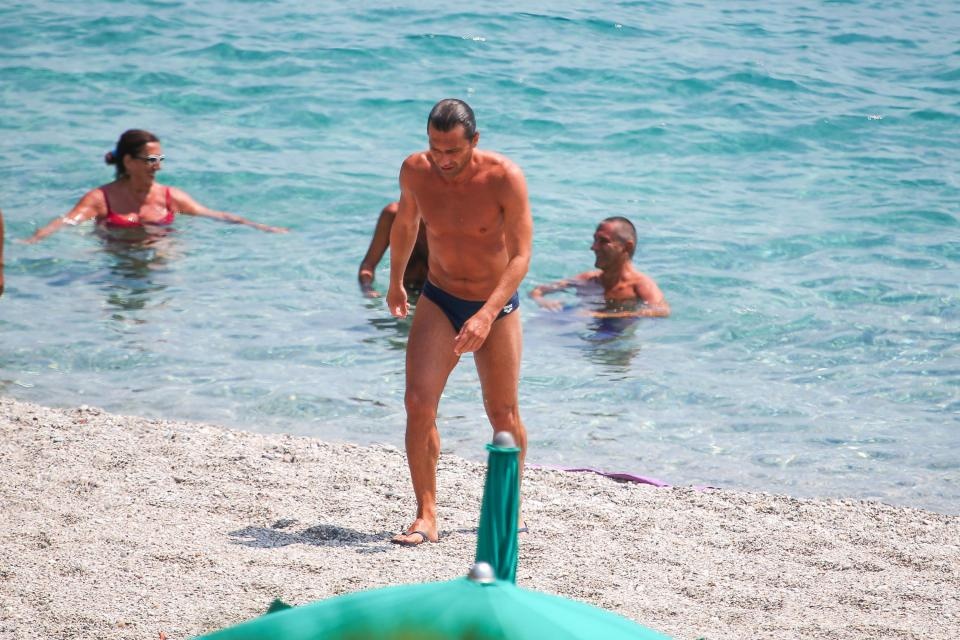 Antonio Conte nghi ngoi sau khi bi sa thai,  Chelsea anh 1