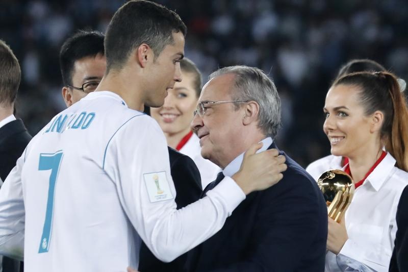 Zinedine Zidane,  Real Madrid,  Ronaldo anh 2