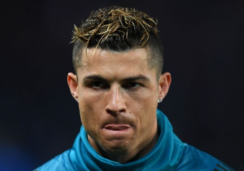 'Con sot' Ronaldo co the mang den kho khan cho Juventus hinh anh