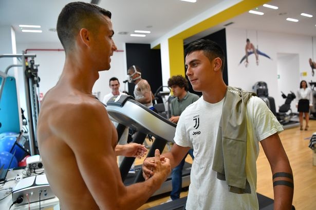biệt thự nhà Ronaldo, Cristiano Ronaldo, Juventus ảnh 2 biet thu nha Ronaldo, Cristiano Ronaldo, Juventus anh 2