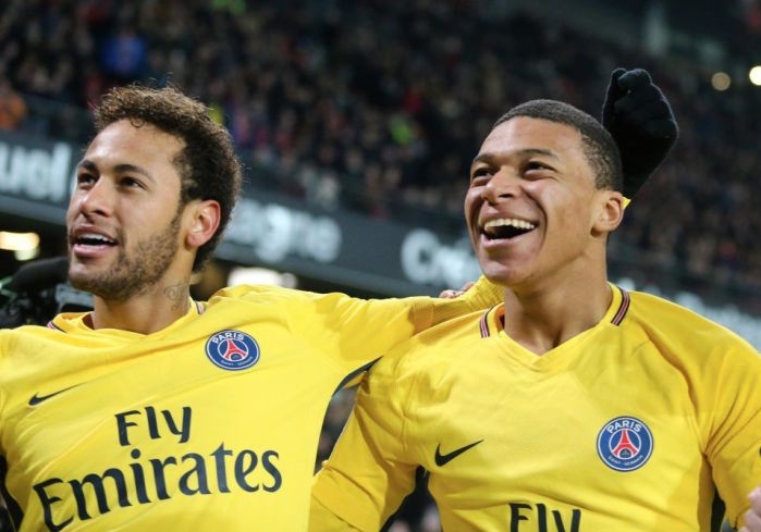 'Manchester City va PSG la nguyen nhan gay bung no gia chuyen nhuong' hinh anh