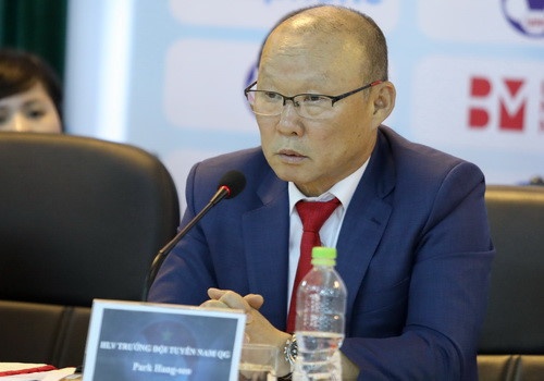HLV Park Hang-seo tiep tuc 'choi chieu' o cup Tu hung hinh anh