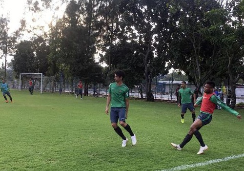 Olympic Indonesia hoang loan vi gap thien tai khi tap huan cho ASIAD hinh anh