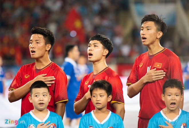 Hoa Minzy ung ho Olympic Viet Nam,  Cong Phuong anh 7