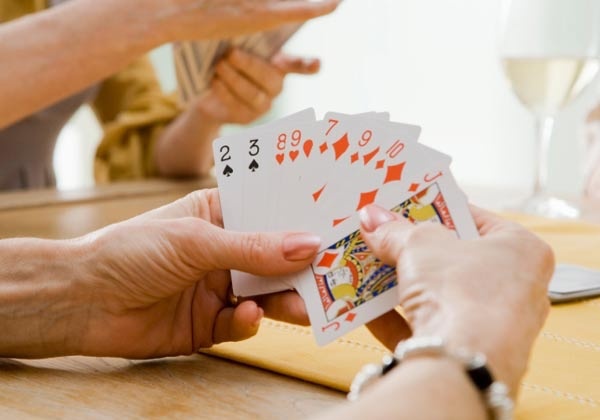 ASIAD 18 gay bat ngo voi nhieu mon thi dau ky la va VDV 81 tuoi hinh anh