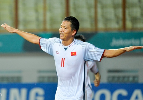 Viet Nam co the phai sut luan luu voi Nhat Ban de gianh ngoi dau bang hinh anh