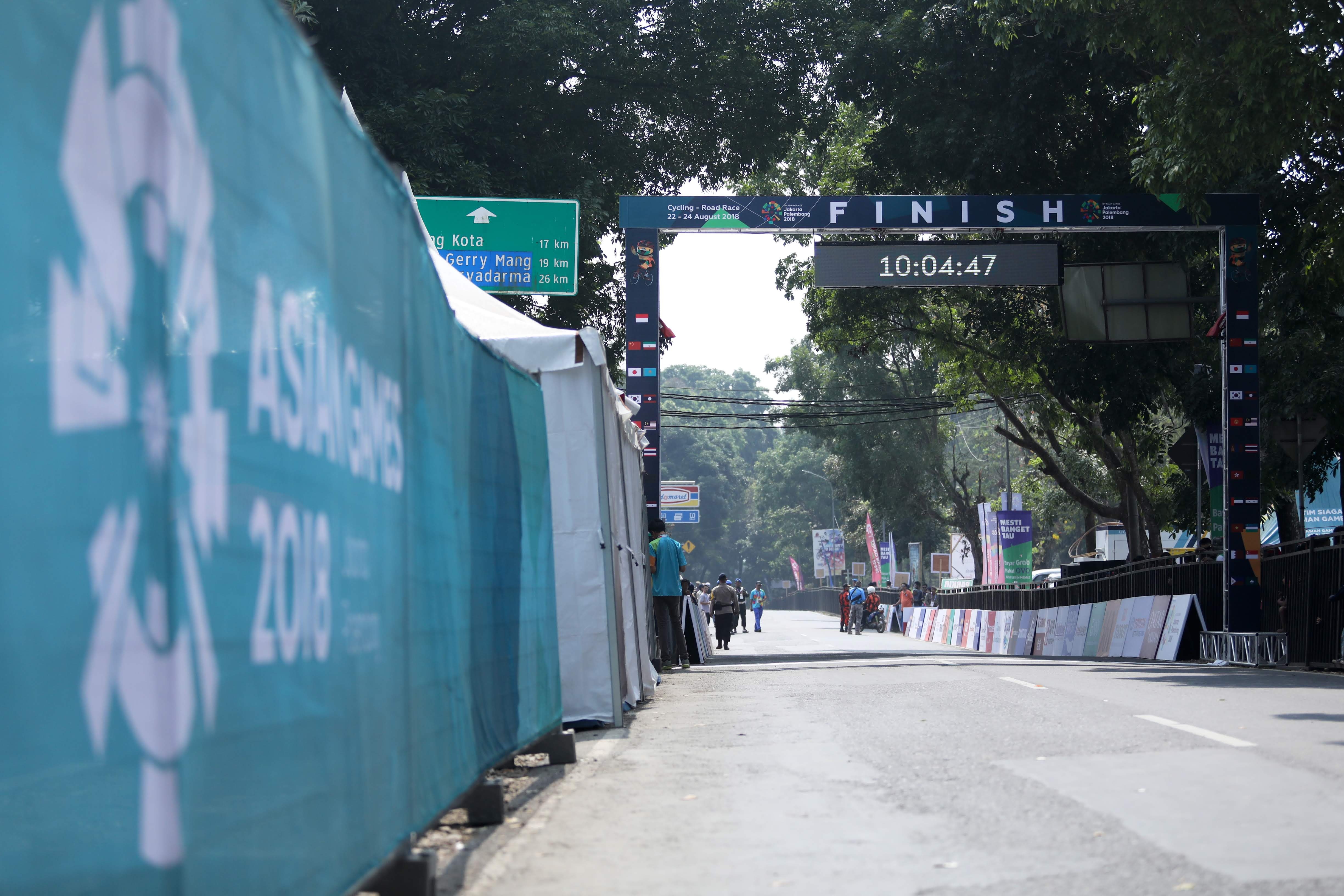 Nha vo dich chau A Nguyen Thi That,  VDV dua xe dap,  ASIAD 18 anh 1