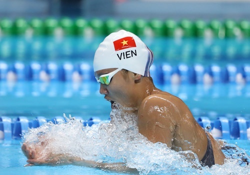 Bo Anh Vien trai long ve ca tinh manh me cua con gai hinh anh