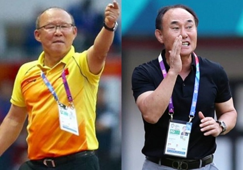 Park Hang-seo vs Kim Hak-bum: Cuoc doi dau chia doi du luan Han Quoc hinh anh