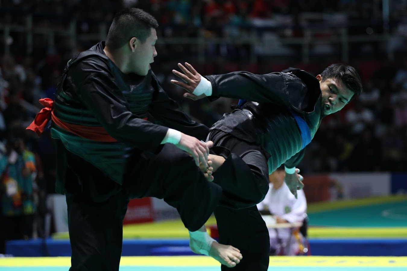 pencak silat, huy chương vàng, Nguyễn Văn Trí, ASIAD 18 ảnh 4 pencak silat, huy chuong vang, Nguyen Van Tri, ASIAD 18 anh 4