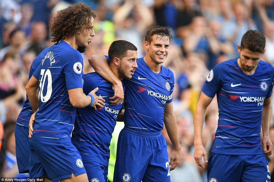 Vuot ai Bournemouth, Hazard chung minh minh la so mot o Chelsea hinh anh