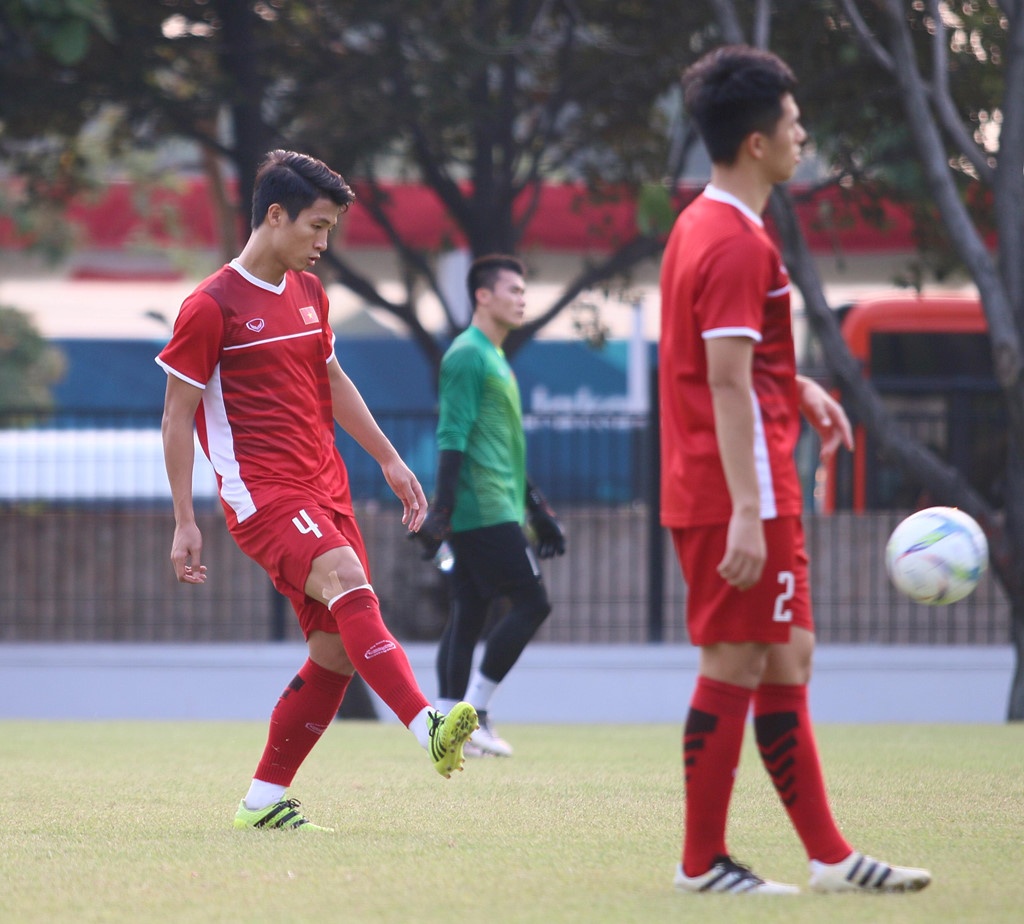 Olympic Viet Nam,  Bui Tien Dung,  Park Hang-seo,  ASIAD 18 anh 2