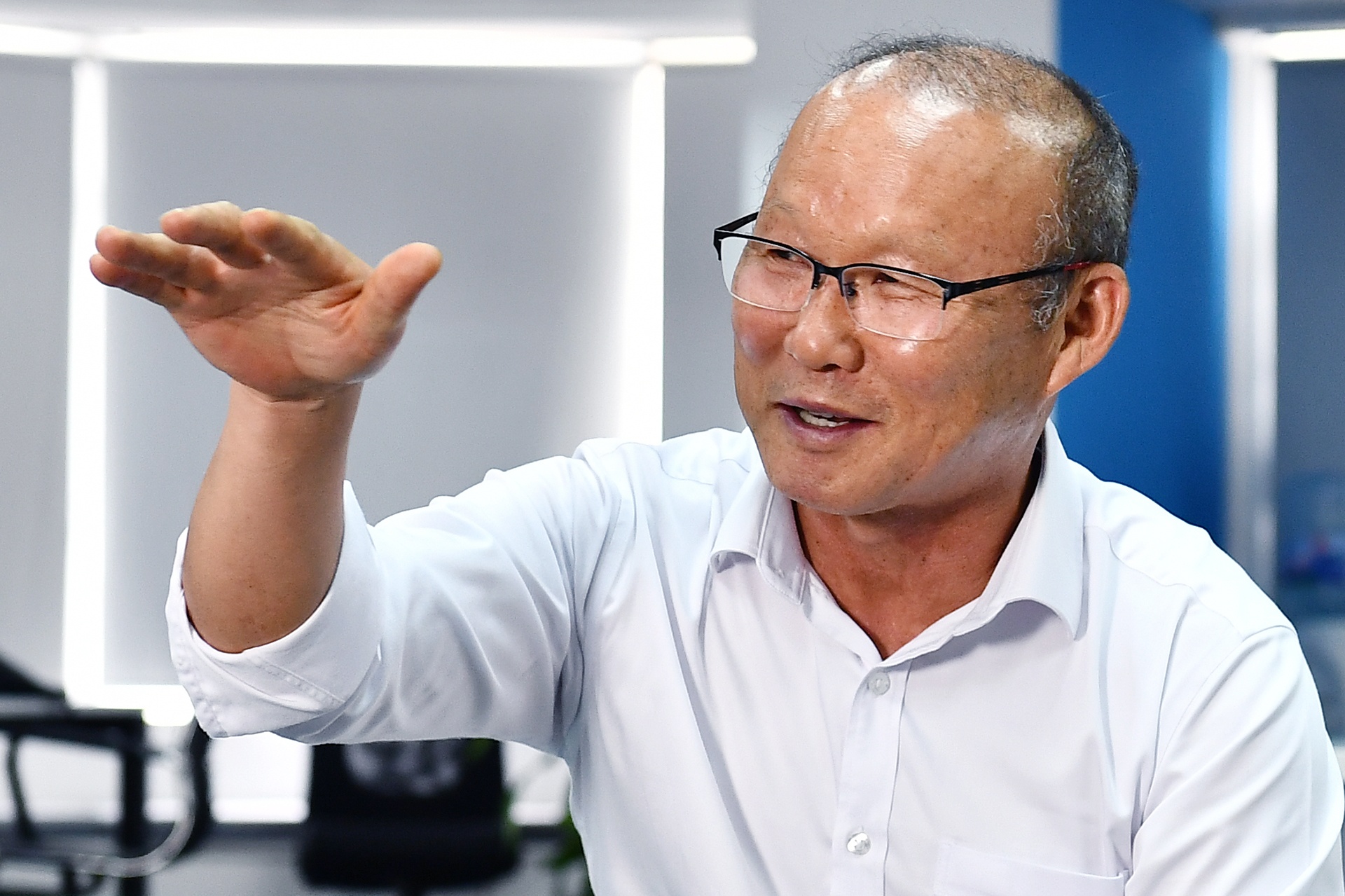 HLV Park Hang-seo bi 'chat van' ly do chon Van Quyet lam doi truong hinh anh