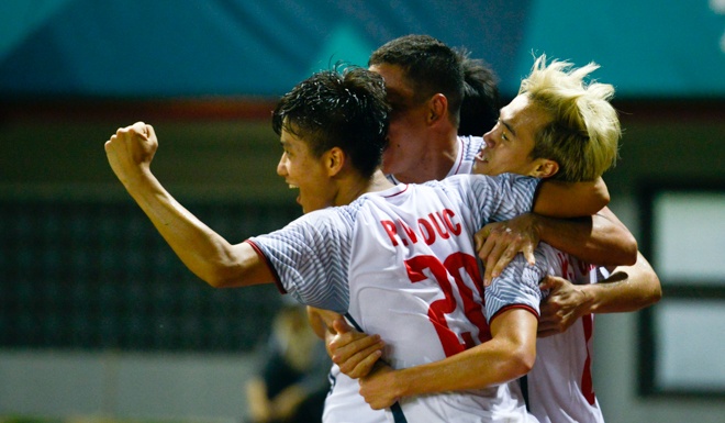 Van Toan,  Park Hang-seo,  Olympic Viet Nam,  ASIAD 18 anh 1