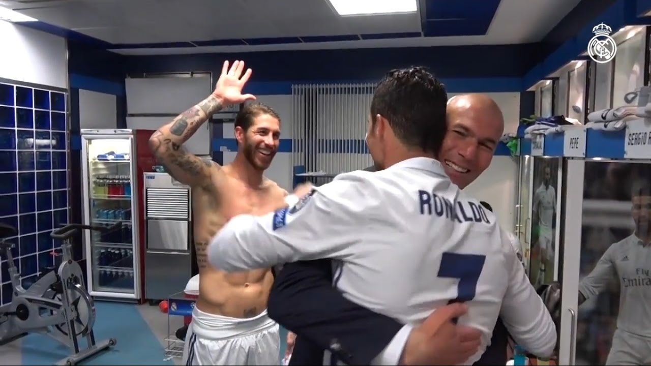 Real tiet lo hinh anh cuoi cung ve Ronaldo trong phong thay do hinh anh