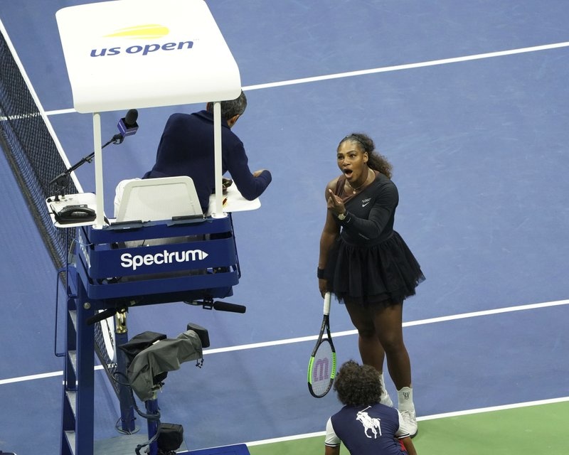 trong tai Carlos Ramos,  Serena Williams,  Naomi Osaka,  US Open 2018 anh 1